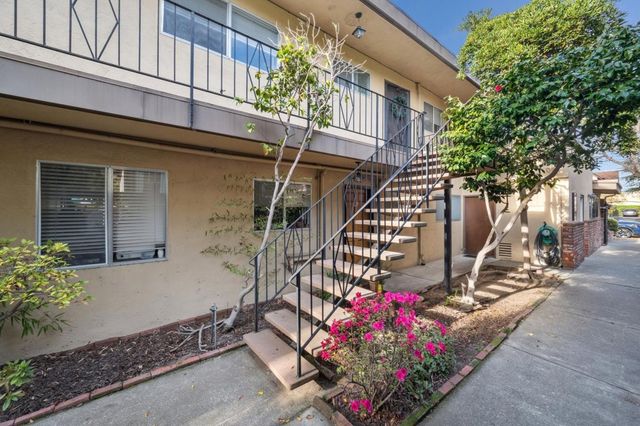 2118 2118 ALAMEDA AVENUE, Alameda, CA 94501