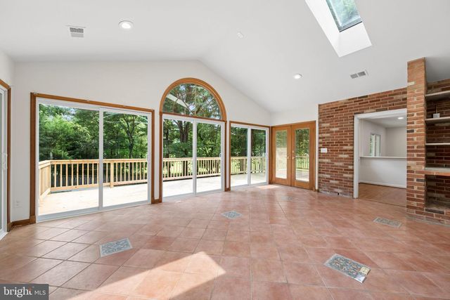 13715 LEWISDALE RD, Clarksburg, MD 20871