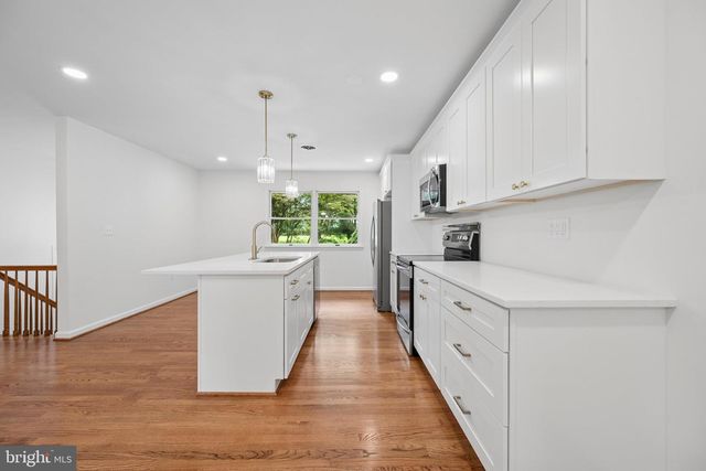 13715 LEWISDALE RD, Clarksburg, MD 20871