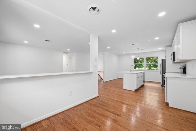 13715 LEWISDALE RD, Clarksburg, MD 20871