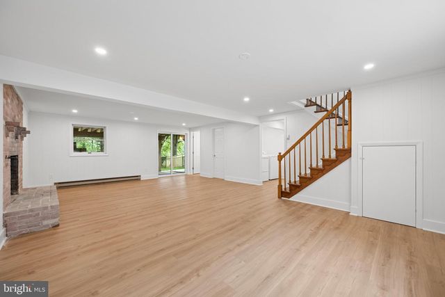 13715 LEWISDALE RD, Clarksburg, MD 20871
