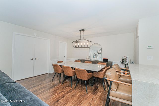 380 Hampton Place, Morganville, NJ 07751