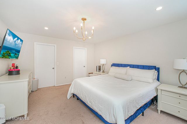 380 Hampton Place, Morganville, NJ 07751