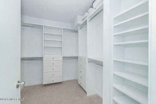 380 Hampton Place, Morganville, NJ 07751