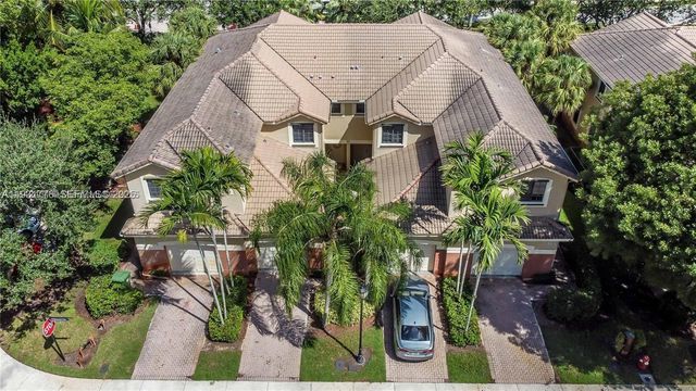 4333 Vineyard Cir 4333, Weston, FL 33332