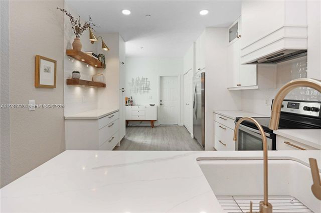 4333 Vineyard Cir 4333, Weston, FL 33332