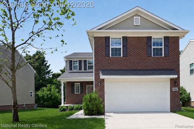 59697 Twin Pines Drive, New Hudson, MI 48165