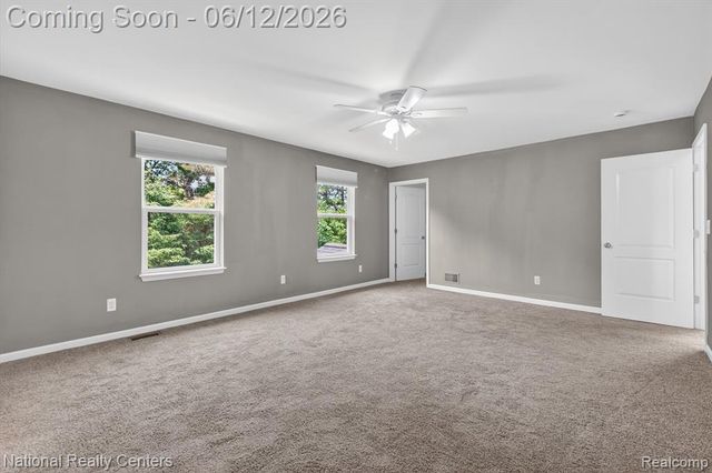 59697 Twin Pines Drive, New Hudson, MI 48165