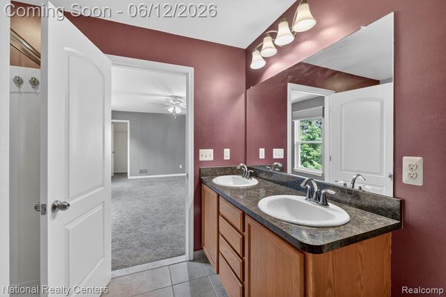 59697 Twin Pines Drive, New Hudson, MI 48165