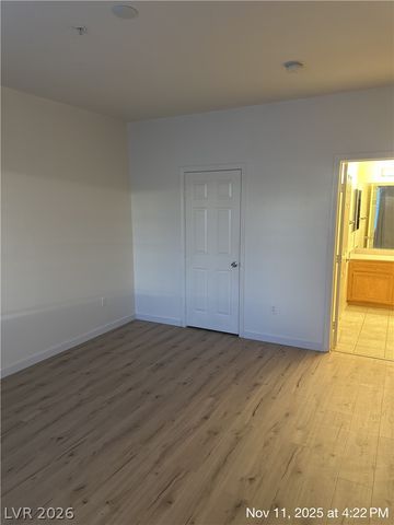7143 South Durango Drive 312, Las Vegas, NV 89113