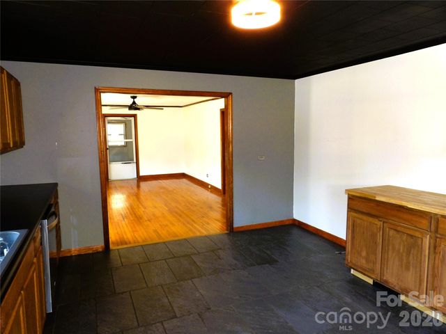 332 Epley Drive 1, Marion, NC 28752