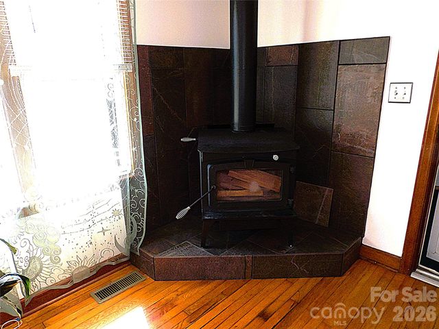 332 Epley Drive 1, Marion, NC 28752