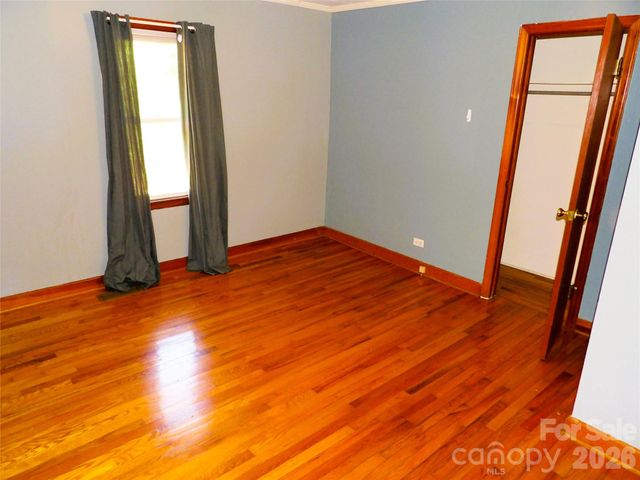 332 Epley Drive 1, Marion, NC 28752