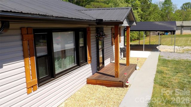 332 Epley Drive 1, Marion, NC 28752