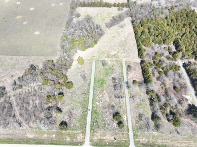 806 & 802 Tater Brown Road, Lancaster, TX 75154