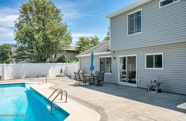 960 Green Hill Boulevard, Toms River, NJ 08753