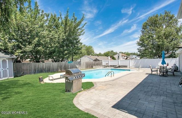 960 Green Hill Boulevard, Toms River, NJ 08753