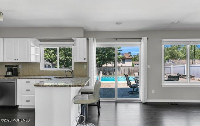 960 Green Hill Boulevard, Toms River, NJ 08753