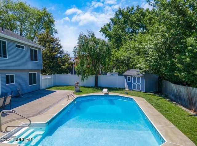 960 Green Hill Boulevard, Toms River, NJ 08753
