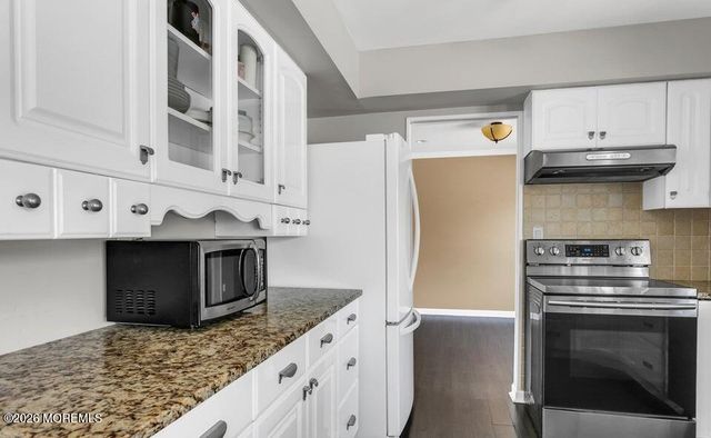 960 Green Hill Boulevard, Toms River, NJ 08753