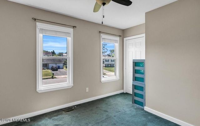 960 Green Hill Boulevard, Toms River, NJ 08753