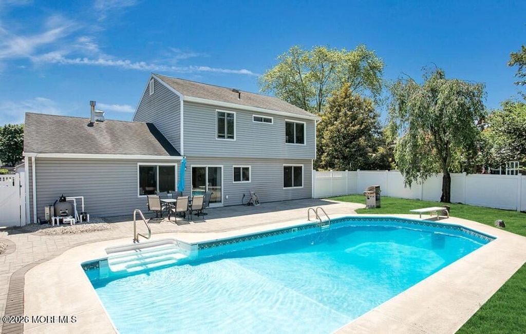 960 Green Hill Boulevard, Toms River, NJ 08753