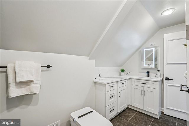 4407 MIDSTONE LN, Fairfax, VA 22033