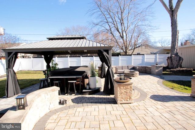 4407 MIDSTONE LN, Fairfax, VA 22033