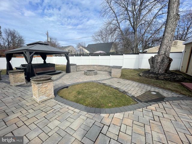 4407 MIDSTONE LN, Fairfax, VA 22033