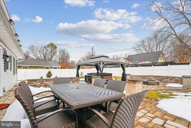 4407 MIDSTONE LN, Fairfax, VA 22033