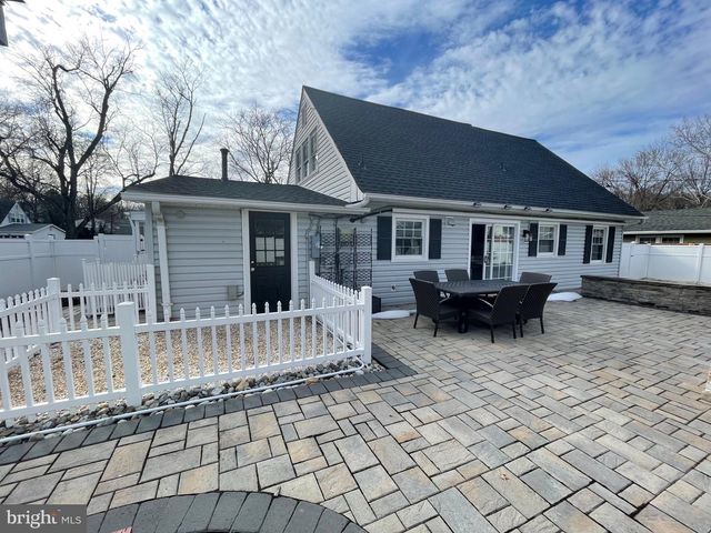 4407 MIDSTONE LN, Fairfax, VA 22033