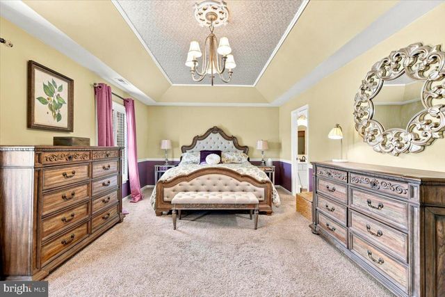 19 RICKLAND DR, Sewell, NJ 08080