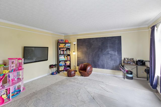 3153 Devonshire Drive, Delaware, OH 43015