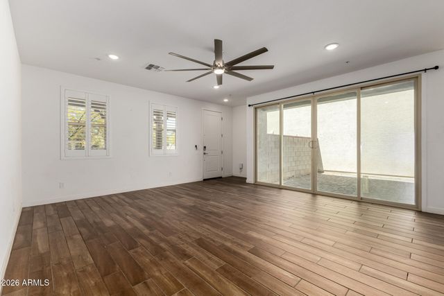 1877 N MARKETSIDE Avenue, Buckeye, AZ 85396