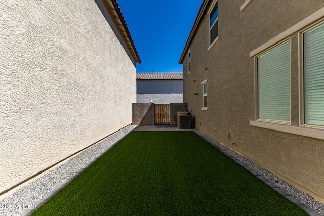 1877 N MARKETSIDE Avenue, Buckeye, AZ 85396