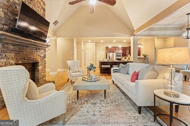 195 Fredericks Cove, Dawsonville, GA 30534