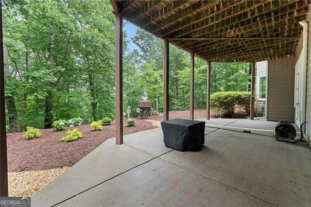195 Fredericks Cove, Dawsonville, GA 30534