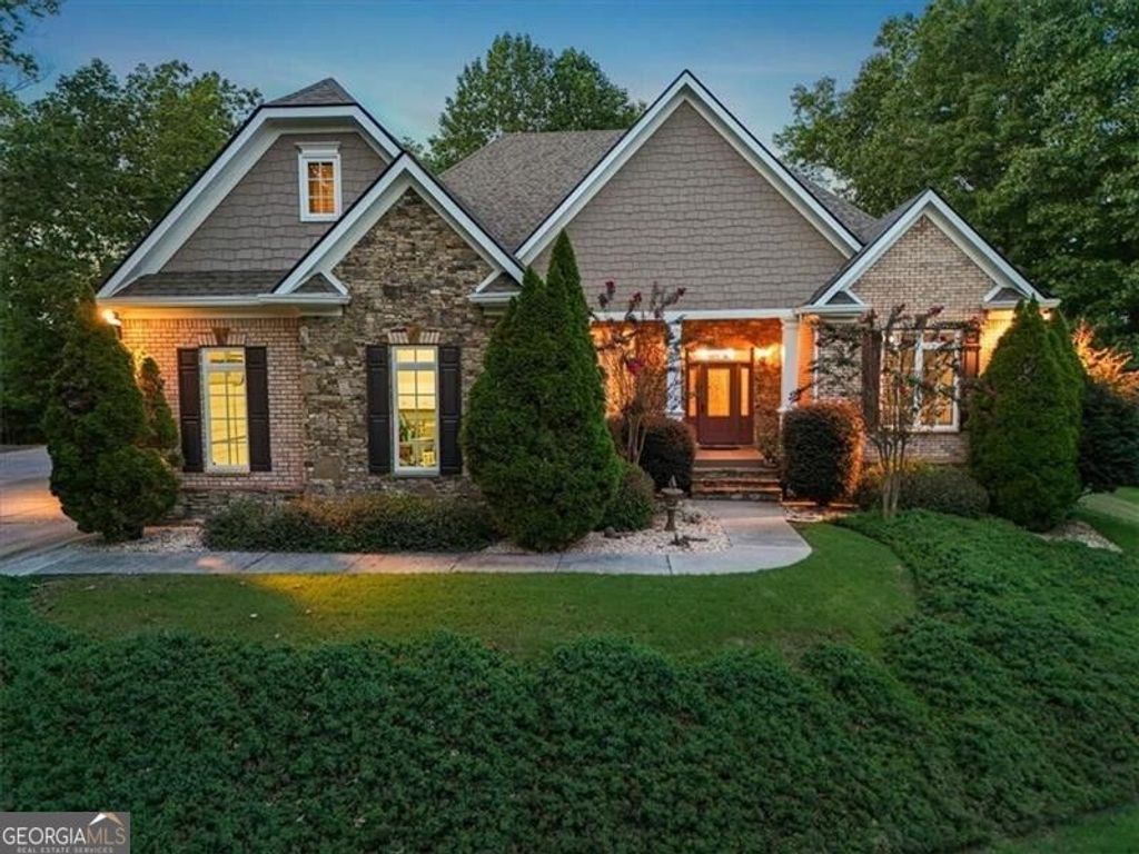 195 Fredericks Cove, Dawsonville, GA 30534
