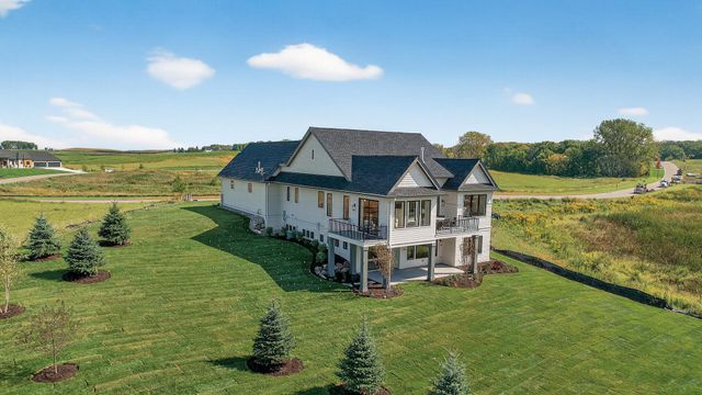 7947 207th Street E, Credit River, MN 55372