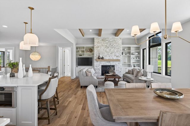 7947 207th Street E, Credit River, MN 55372