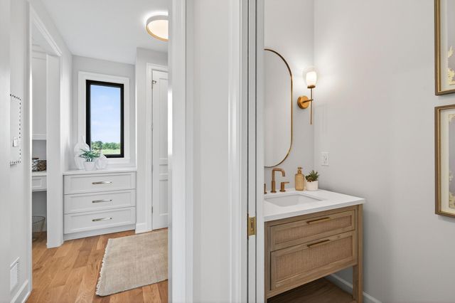 7947 207th Street E, Credit River, MN 55372