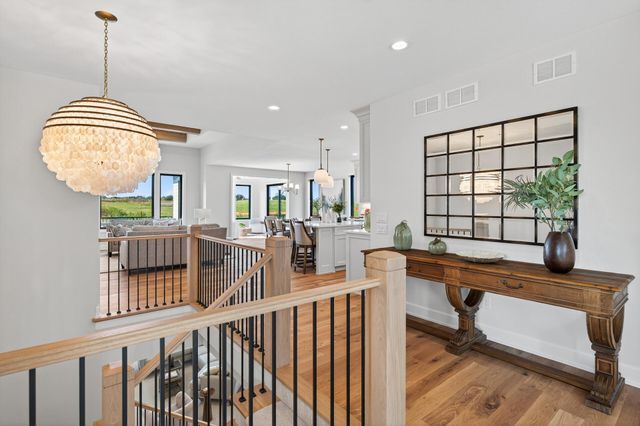 7947 207th Street E, Credit River, MN 55372