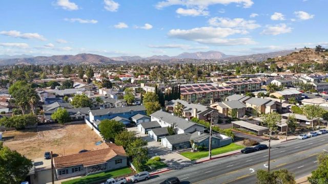 776 E Chase Avenue, El Cajon, CA 92020