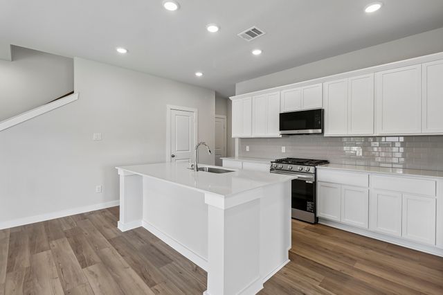 617 Teardrop Court, Royse City, TX 75189