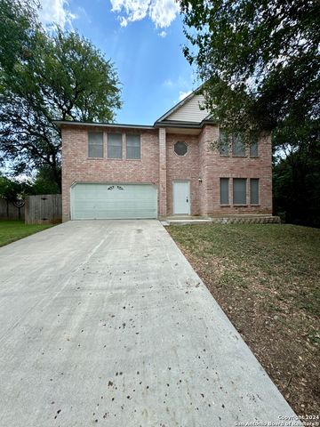 216 NEWROCK CRK, Schertz, TX 78154