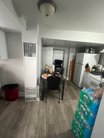 15704 Willard Avenue, Harvey, IL 60426