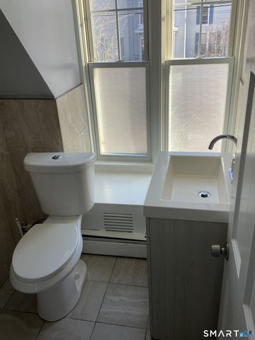 68 Woodbridge Street, Manchester, CT 06042