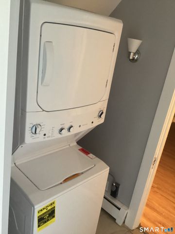 68 Woodbridge Street, Manchester, CT 06042