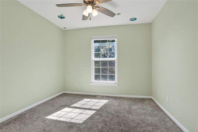 833 E 12th Street, Eudora, KS 66025