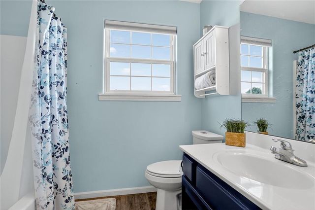 833 E 12th Street, Eudora, KS 66025